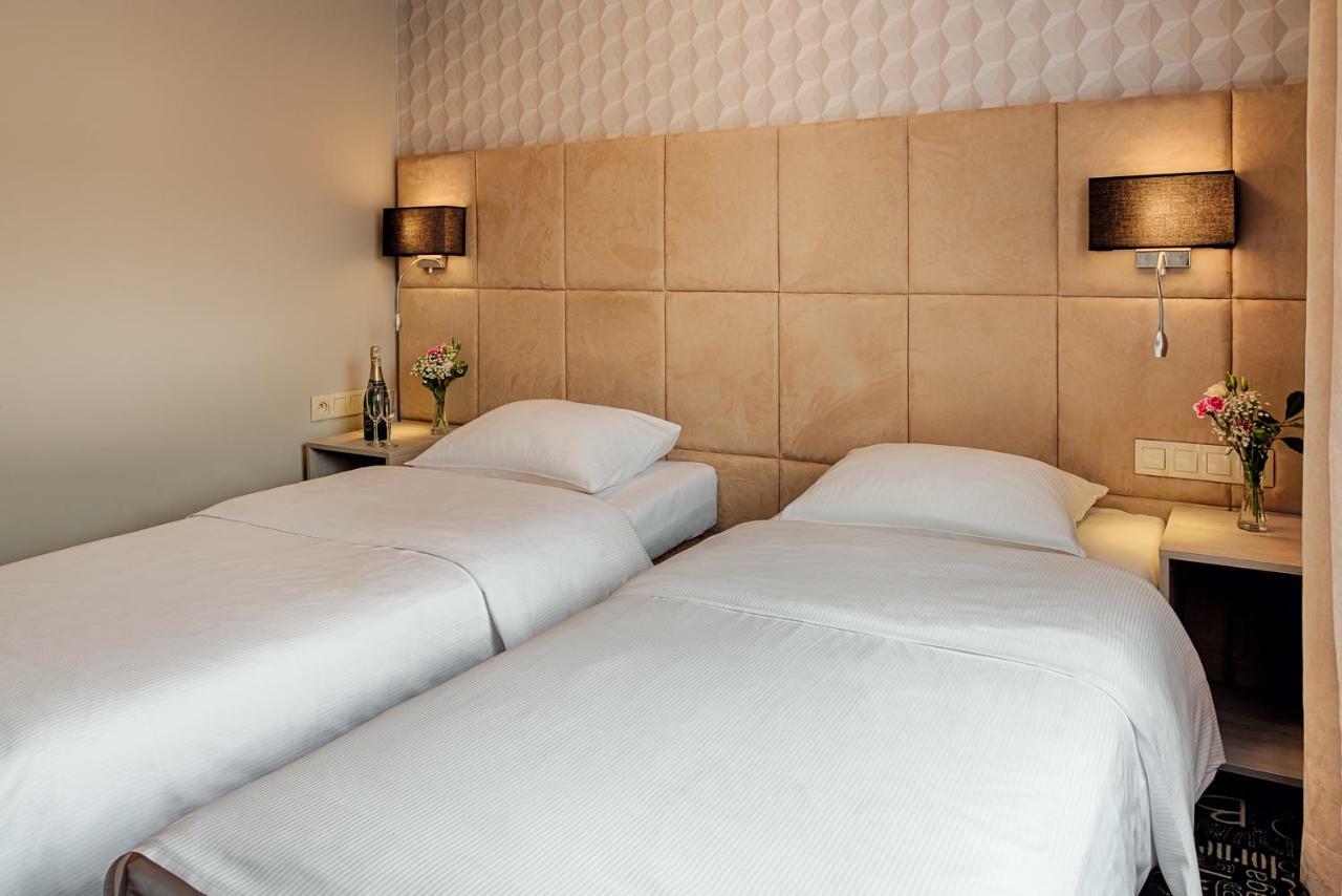 Bed & Breakfast Falenty Biznes I Wypoczynek Raszyn